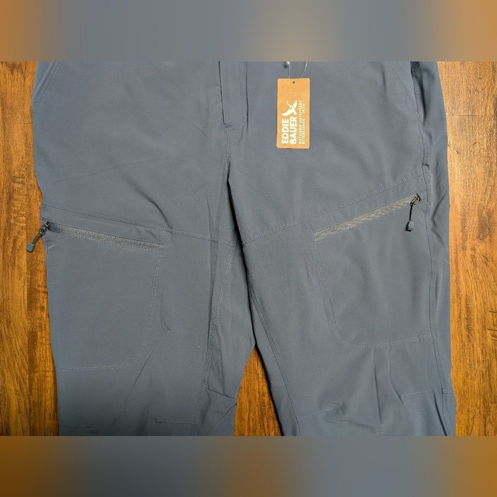 ♥️NWT♥️ Eddie Bauer Flexion 2.0 Fleece Lined Pants, Size 18W - Picture 5 of 8